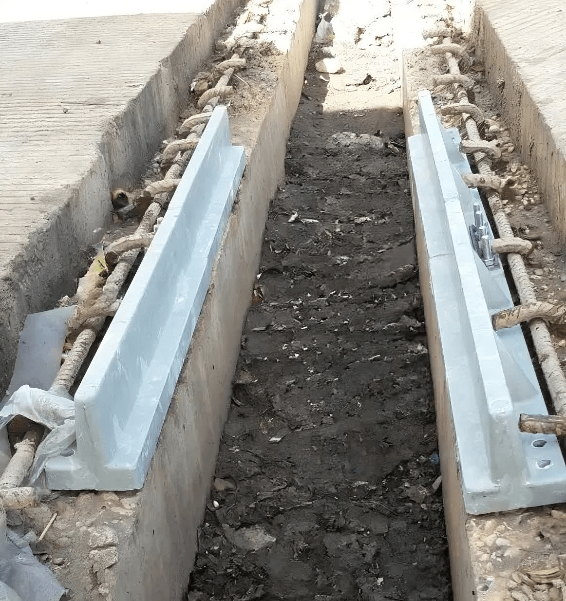 gully grating with frame